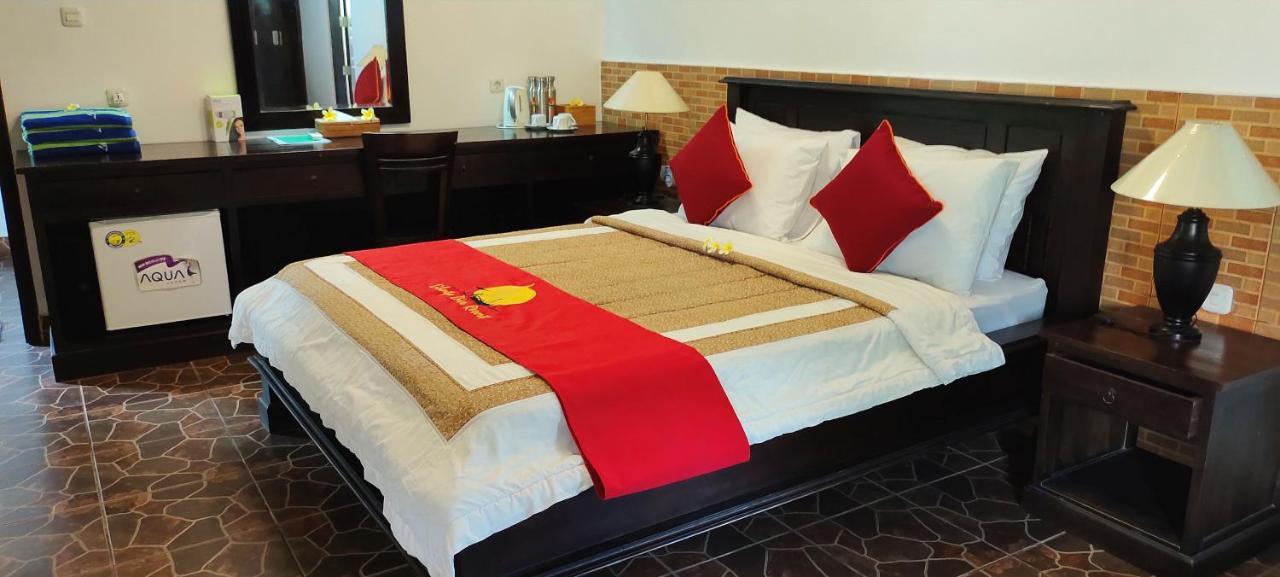 ลิเบอร์ตี้ ไดฟ์ รีสอร์ต บาหลี Hotel ทูลัมเบน ภายนอก รูปภาพ